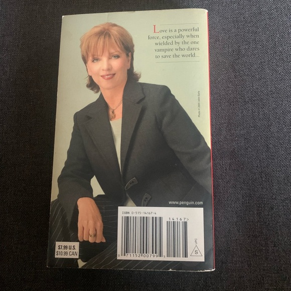 Nora Roberts 'Valley of Silence' Book Three Of The Circle Trilogy - Picture 2 of 4